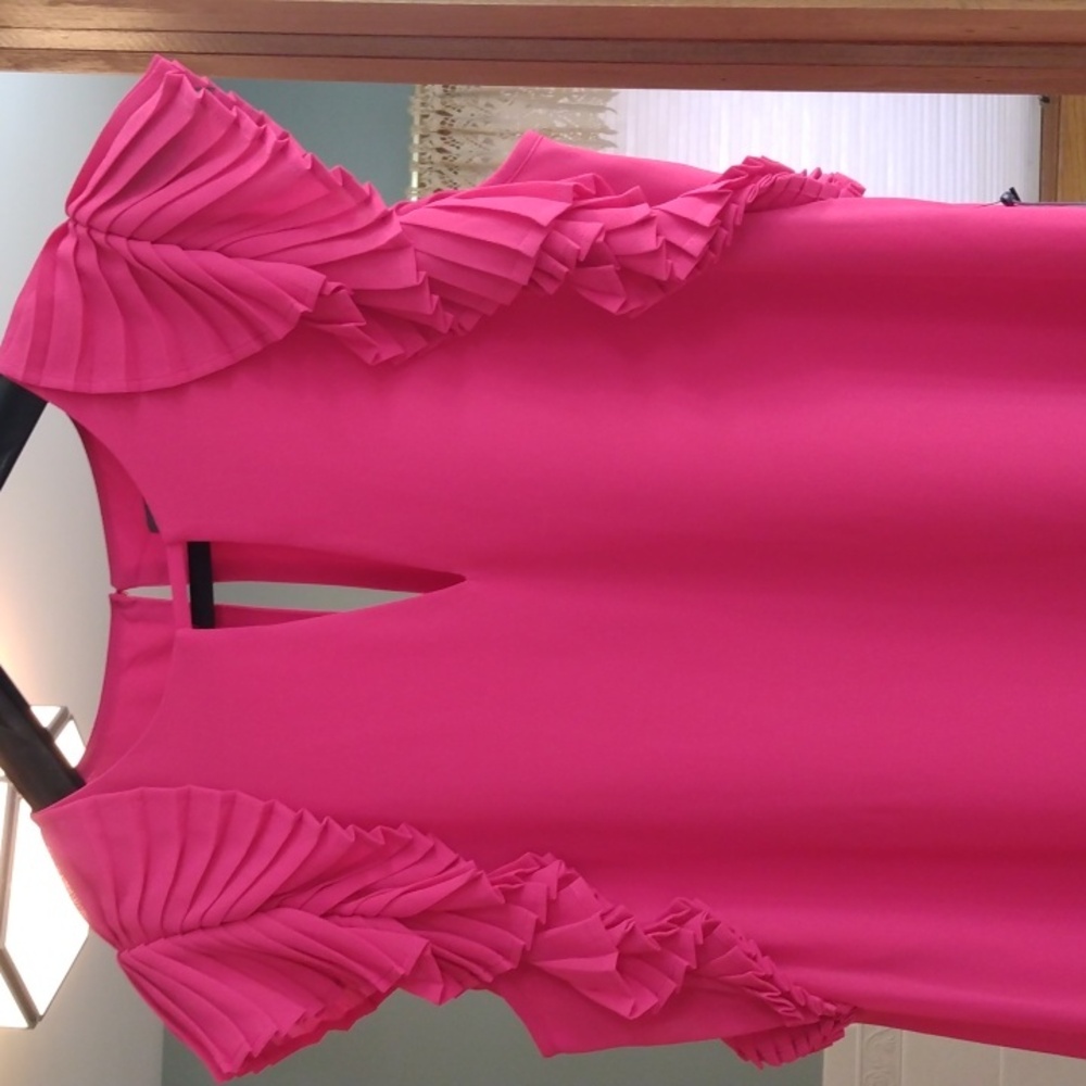 VINCE CAMUTO CORAL RUFFLED SLEEVELESS SHIFT DRESS NWT SIZE 8 - Picture 2 of 10